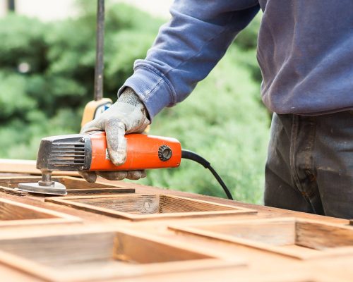 Comment bien choisir sa ponceuse excentrique ?